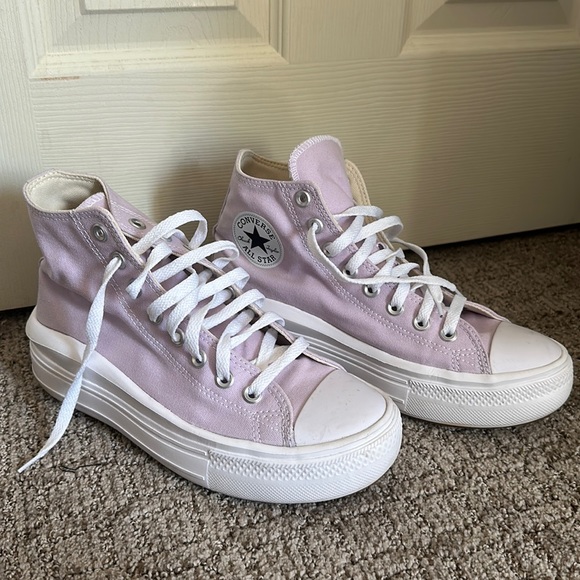 Converse Shoes - COPY - Light Pink High top Converse